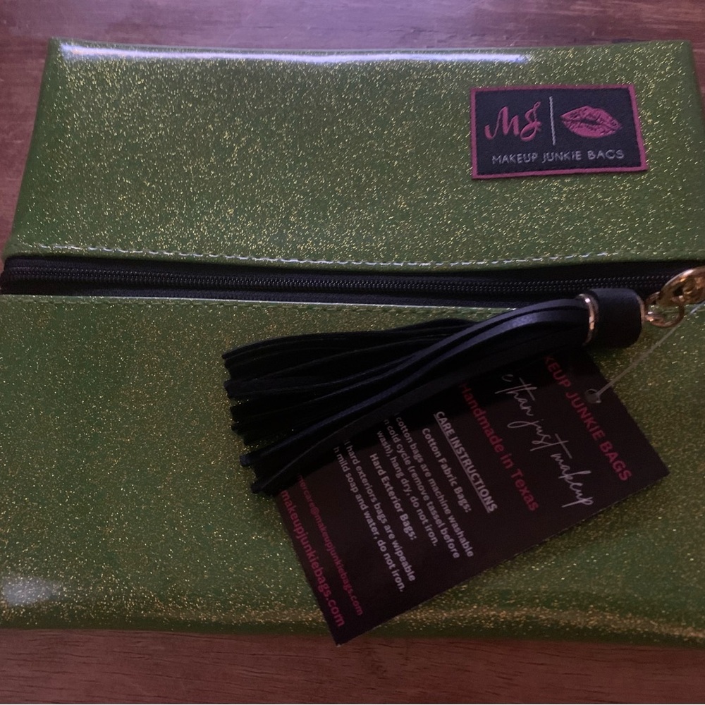 Makeup Junkie small bag